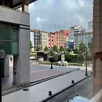 En La Ciudad, Con Patio -parking Gratis Apartamento *