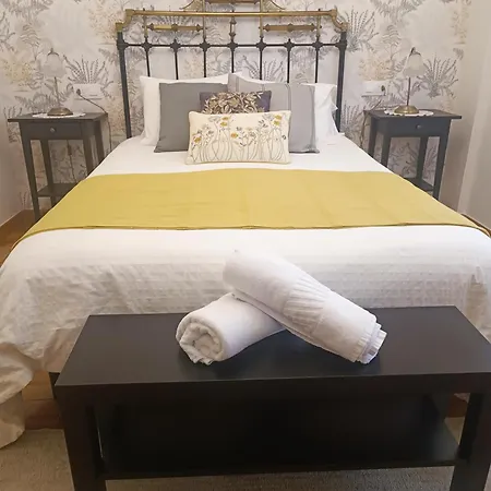 En La Ciudad, Con Patio -parking Gratis Apartmán Gijón